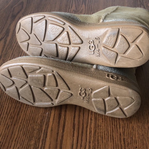 Ugg Classic Kids Winter Boots Snow - Picture 6 of 10